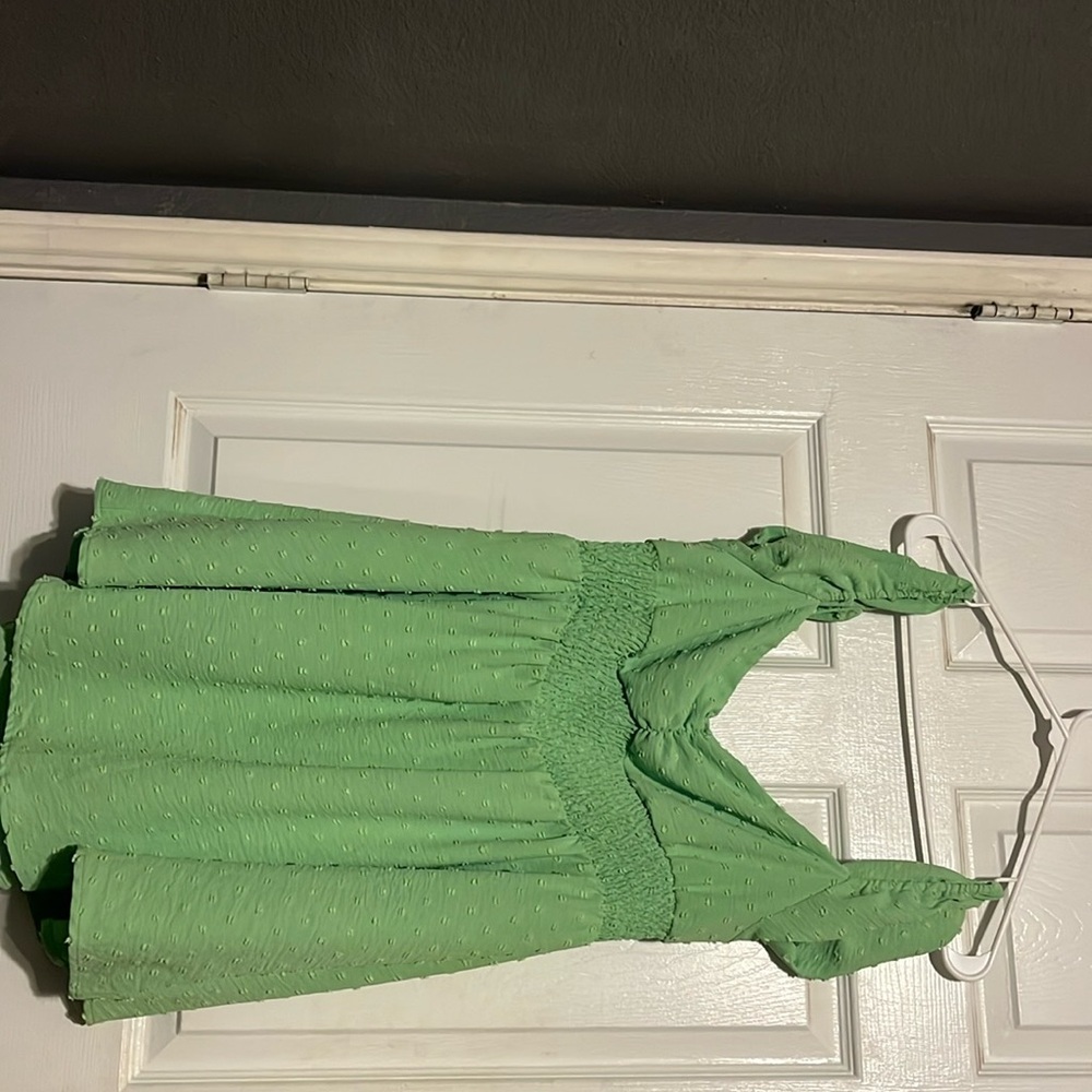 Selling because it’s too small on me.